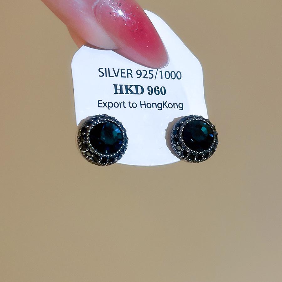 Silver Needle Zircon Geometric Round Stud Earrings - High-End, Simple, Versatile, Retro Fashion Jewelry