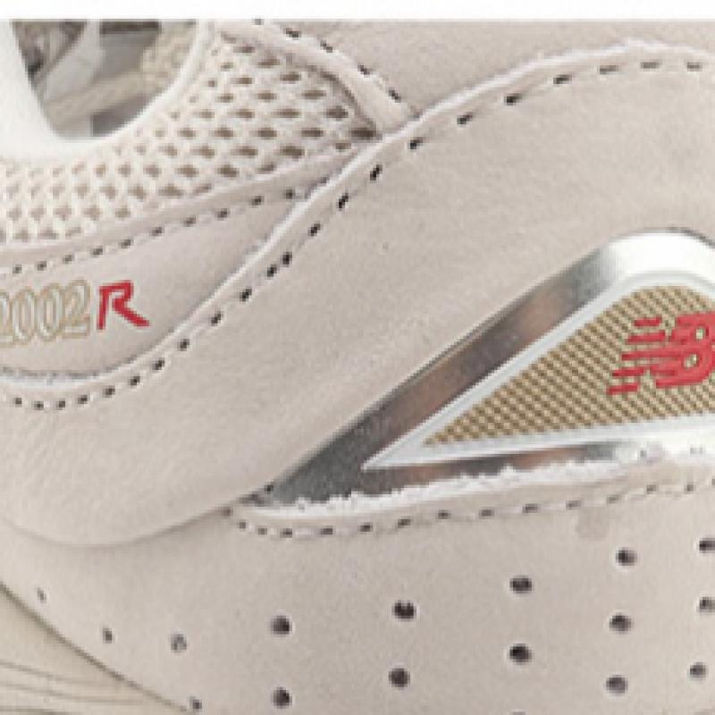 New Balance 2002 Beige