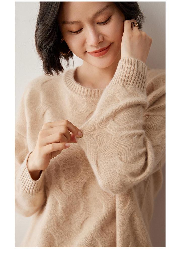 Women's Cashmere Cable Knit Sweater: Loose, Round Neck Pullover for Autumn & Winter