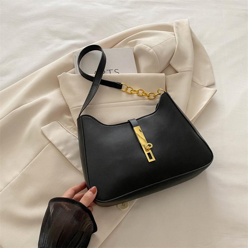 

Корейская нишевая дизайнерская сумка женская 2025 новая высококлассная портативная сумка под мышкой универсальная модная сумка через плечо чёрный