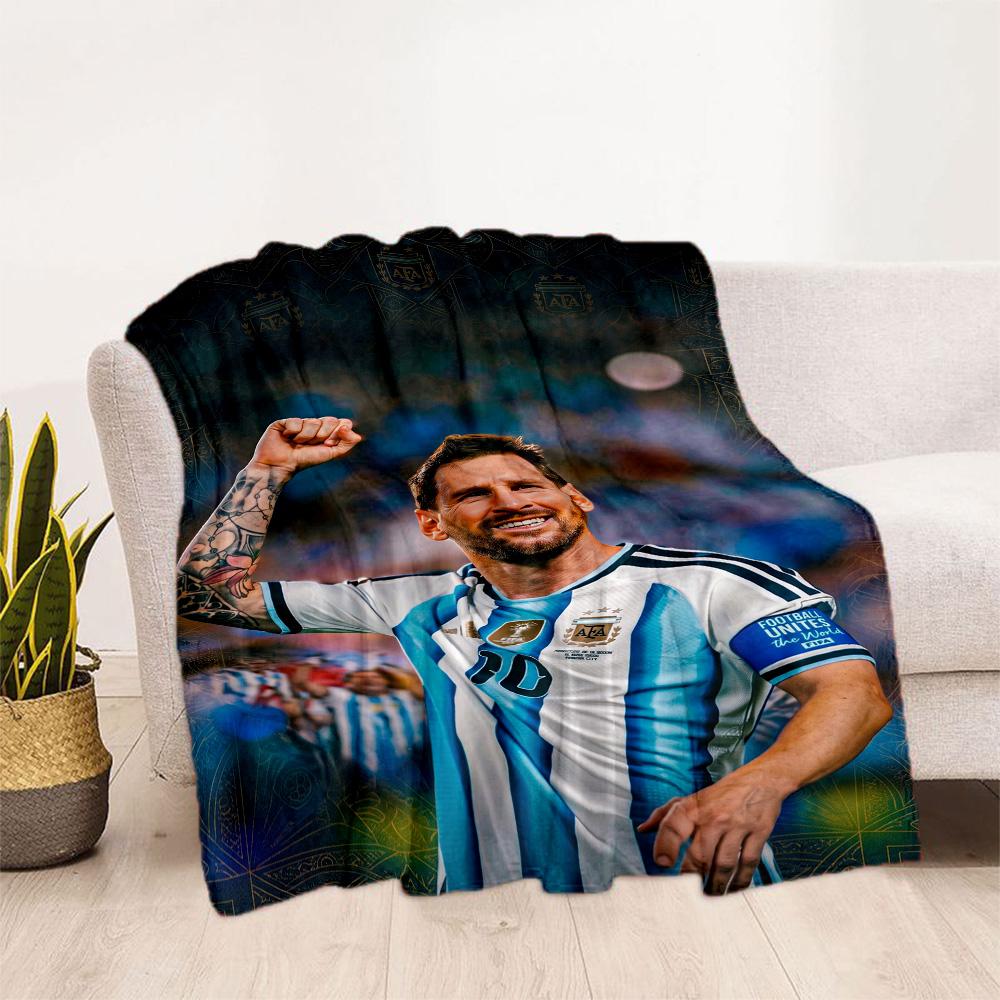 Messi 586 Decke Bequem Perfekt für Couch Sofa Picknicks Vier Jahreszeiten Universell Stilvolle Dekoration Geschenke Für Familie Oder Freunde