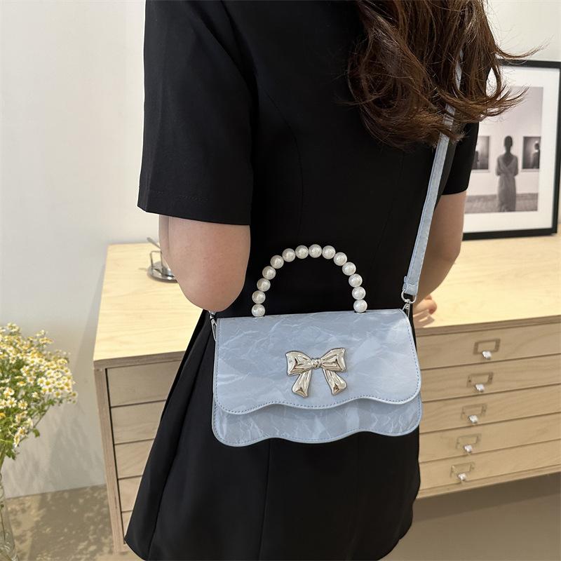 This Year's Popular Bow Small Bag Women's Trend New Foreign Style Spring and Summer Texture Small Square Bag Chain Messenger Bag
