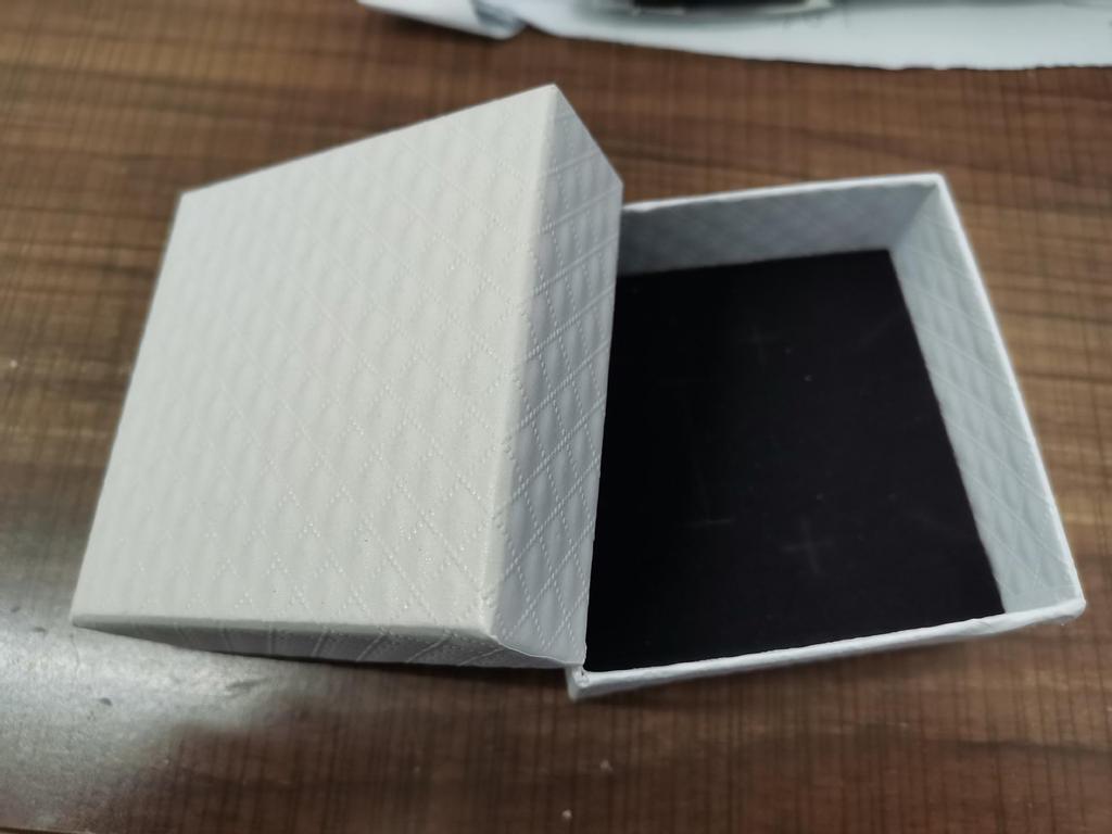 Armbånd i rustfritt stål med lasergravert metall: Perfekt bursdags- eller julegave