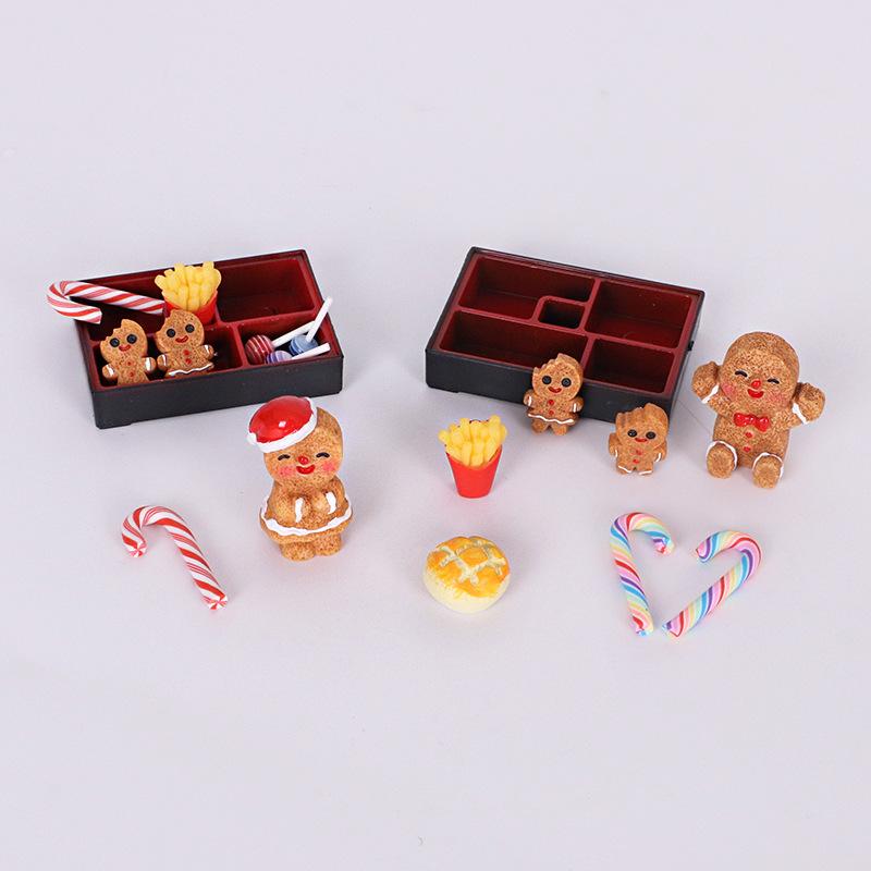 8/10Pcs Dollhouse Miniature Food Toy Candy Stick Biscuit Man Model Christmas Scene Box Ornaments Diy Decoration