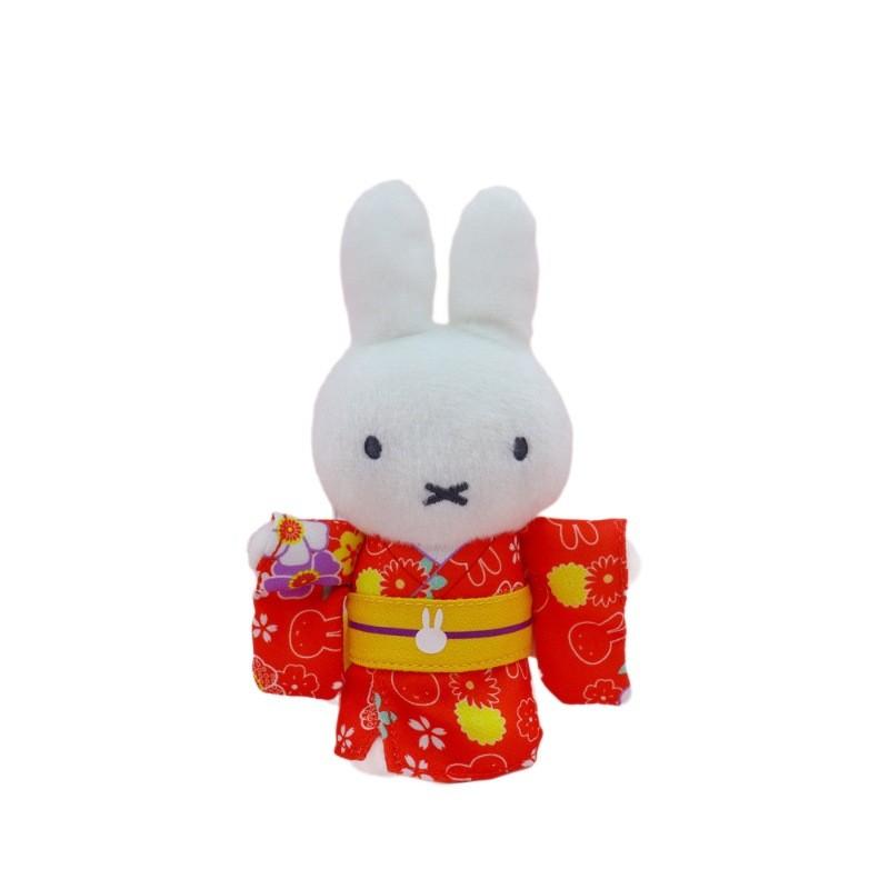 Frühlings-Kirschblüten-Stofftier mit Fruchtkleid und Hasenanhänger für Kinder