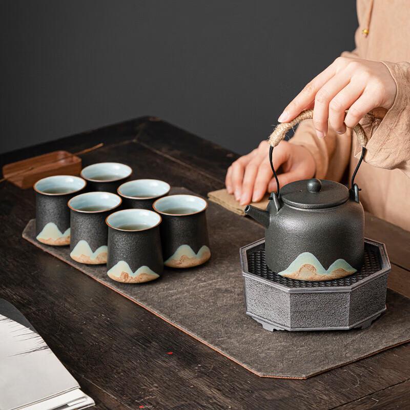 Susi Hand-Painted Ceramic Landscape Tea Set with Beam Handle Pot (1 Pot, 6 Cups)