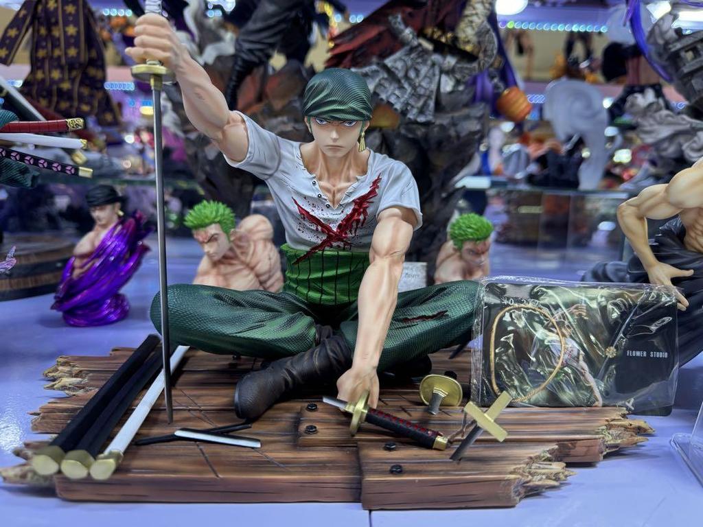 [USED] One Piece Roronoa Zoro Garage Kit Figure Roronoa Zoro