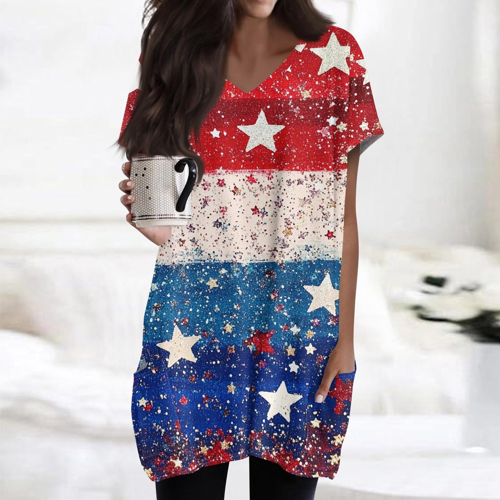 

Женские топы с V-образным вырезом, блузки с коротким рукавом, повседневные рубашки средней длины, модные туники с принтом «День независимости» и карманами XL киноварь