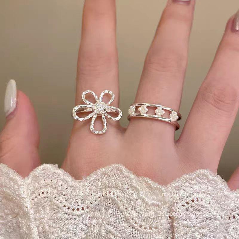 Silver Hollow Pearl Flower Opening Ring Women'S Light Luxury High-End Temperament Ring French Retro Niche Ring