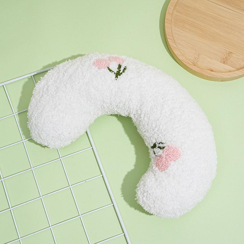 Pet Little Pillow U-Shaped Neck Protector Sleeping Pillow Deep Sleep Puppy Kitten Moon Pillow Soft Fluffy Pillow Pet Supplies