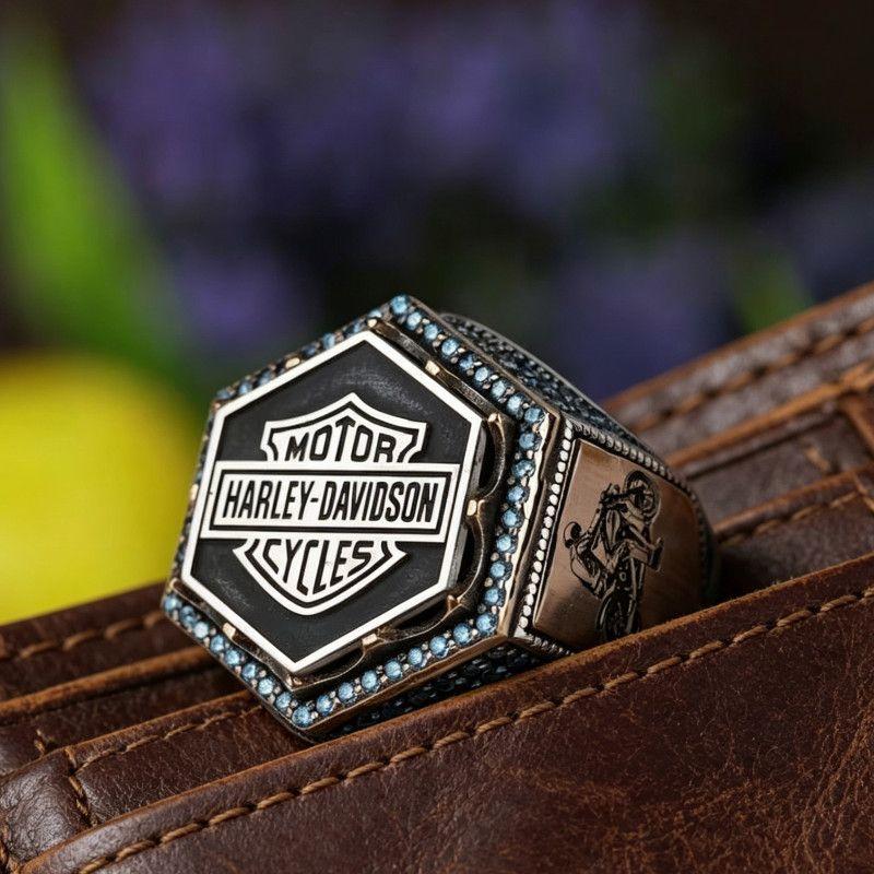 The Ring Shows the Tough Personality, Trend and Versatile Fashion Items.