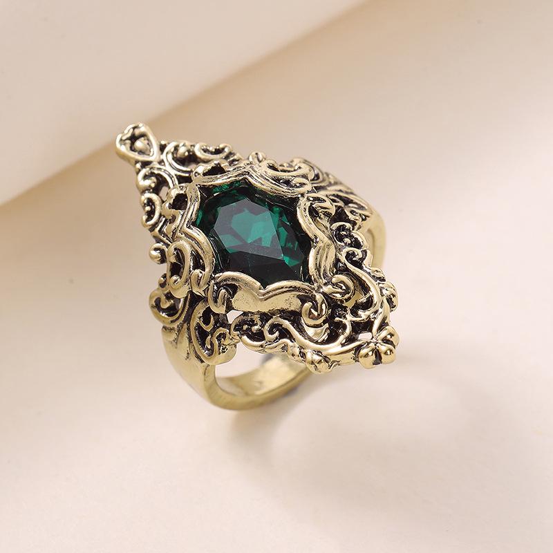 

Jianjie European & American 18K Gold Green Zircon Fashion Ring for Women Size 8