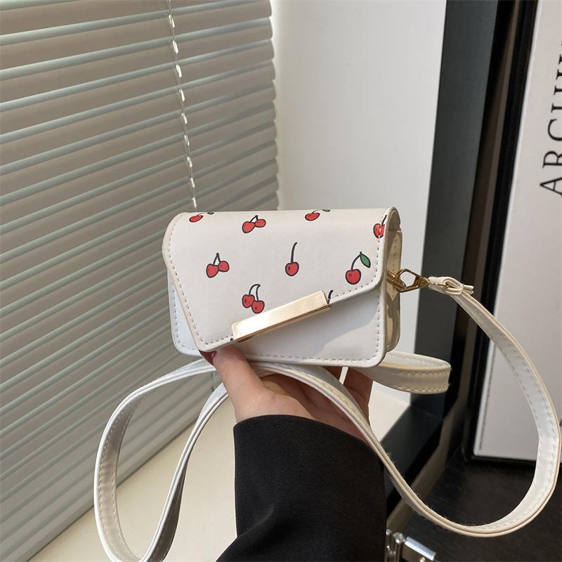 

New summer trend mini small fresh cherry fashion women s bag niche messenger bag sweet little square