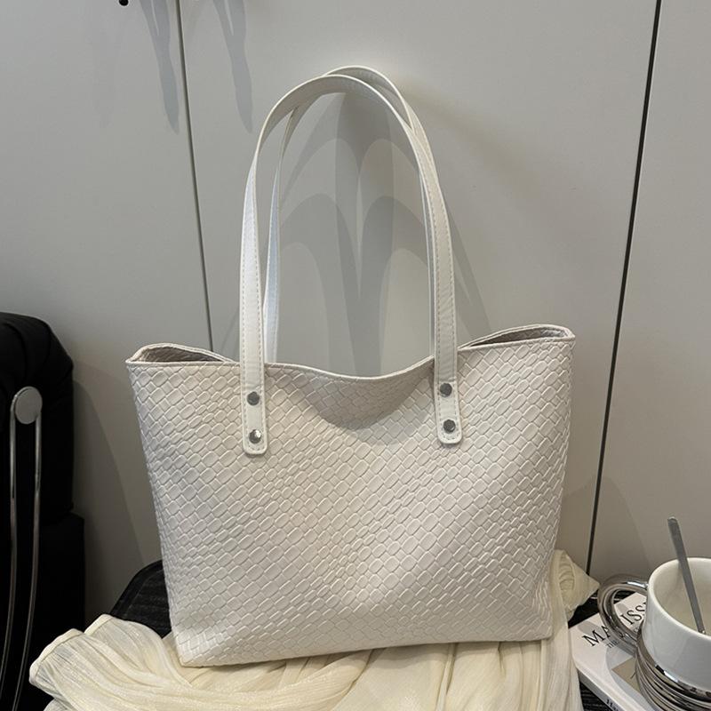 Módní retro taška s velkou kapacitou dámská 2025 nová jednoduchá ležérní přenosná nákupní taška trendy taška přes rameno do podpaží