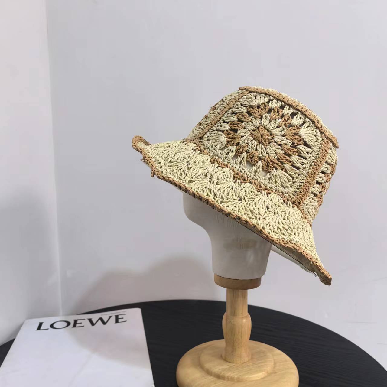 

Весняно-літній солом яний капелюх дитячий капелюх-відро темпераментний універсальний повсякденний пляжний капелюх жіночий солом яний з квітами для захисту від сонця з полями M（56-58cm） бежевий