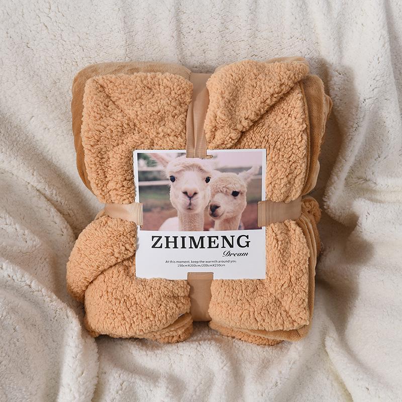 Double-Layer Thickened Flannel and Lamb Fleece Blanket with Solid Color and Custom Logo