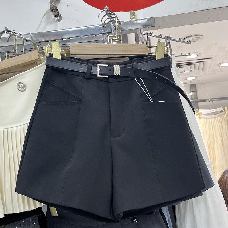 

Дизайнерский женский ретро блейзер с шортами А-силуэта с высокой талией, повседневная универсальная коллекция весна 2025 M чёрный