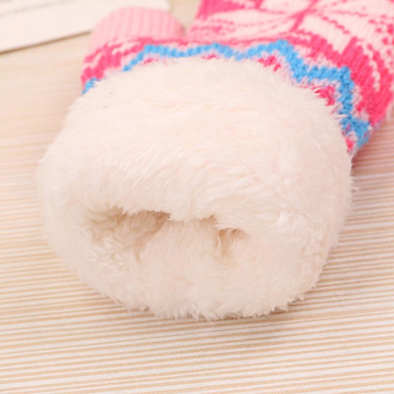 New Children's Children's Warm Gloves Autumn and Winter Piled Thickened Bag Deer Knitted Wool Finger Christmas Gloves