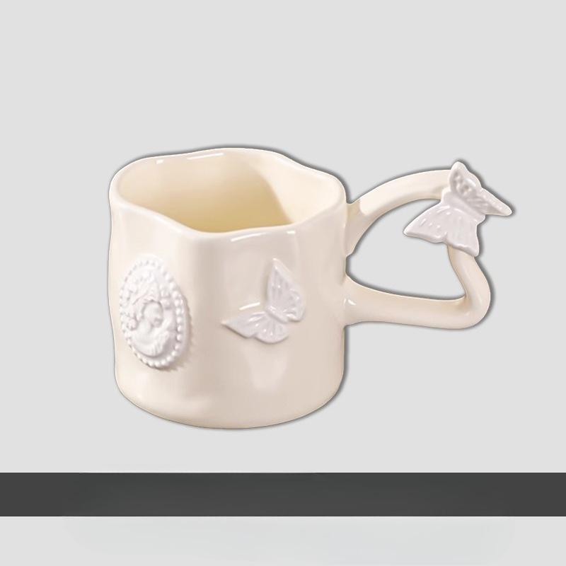 

Керамическая чашка с тисненой толстой ручкой во французском стиле, высококачественная бытовая чашка для воды, кружка, изготовленная по технологии подглазурной росписи, подарок на день рождения 300ml