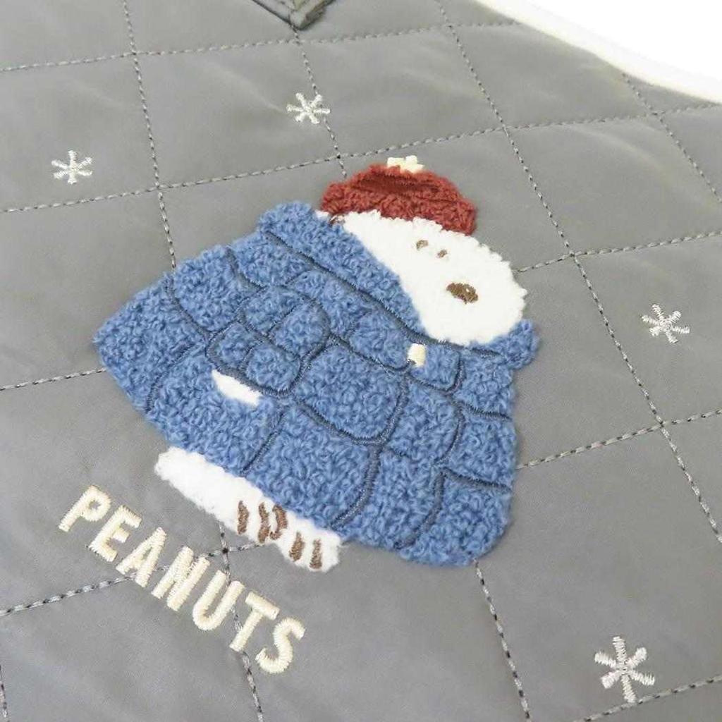 Marimo Craft SNOOPY Warm and Cozy Winter Series Tote BagCharacter Bag, Shoulder Bag, A4 Size Storage, One-Point Design, Approx. W300 X H210 X D110mm