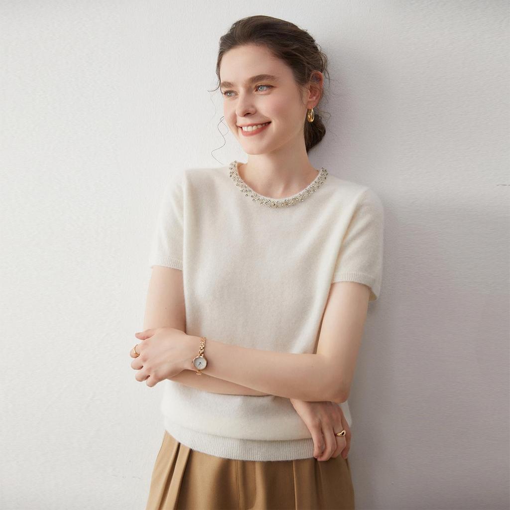 Women's Rhinestone Cashmere Sweater - Short-Sleeved, Skin-Friendly Knit, Round Neck, Perfect for Autumn/Winter.
