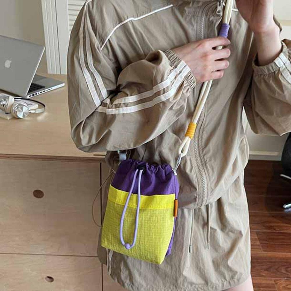 Shoulder Strap Small Drawstring Bucket Bag Quick Drying Crossbody Water Bottle Bag Tumbler