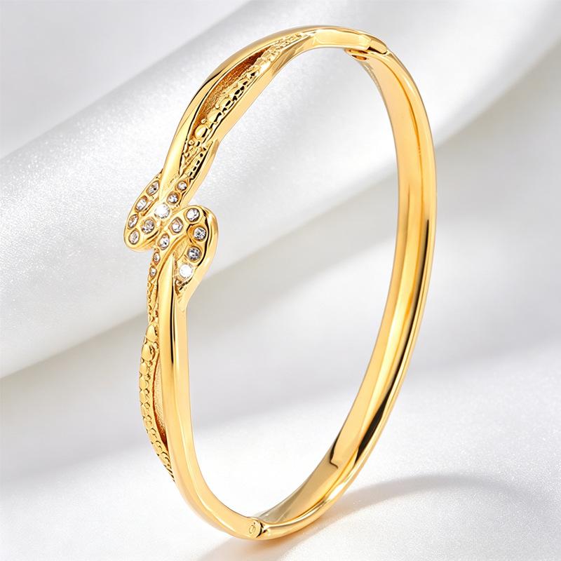 Personalized Design Open Does Not Fade Light Luxury Diamond-encrusted High-value Gold Women's European and American Jewelry