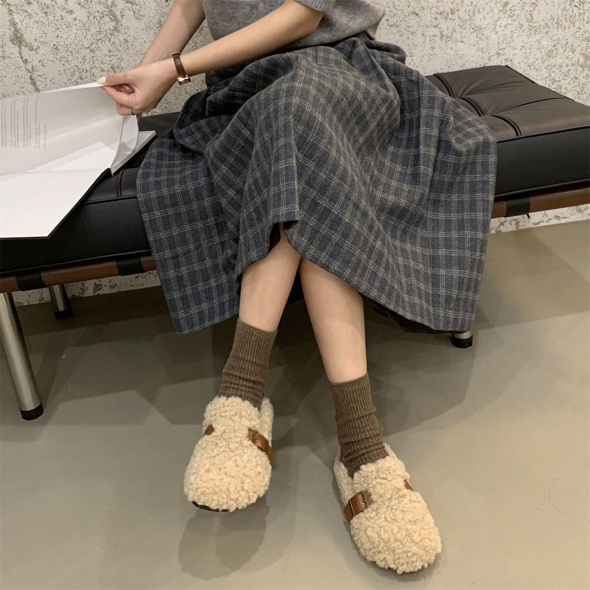 

Mao Mao shoes women wear new winter velvet warm one pedal bean shoes lamb wool cotton shoes 40 хаки