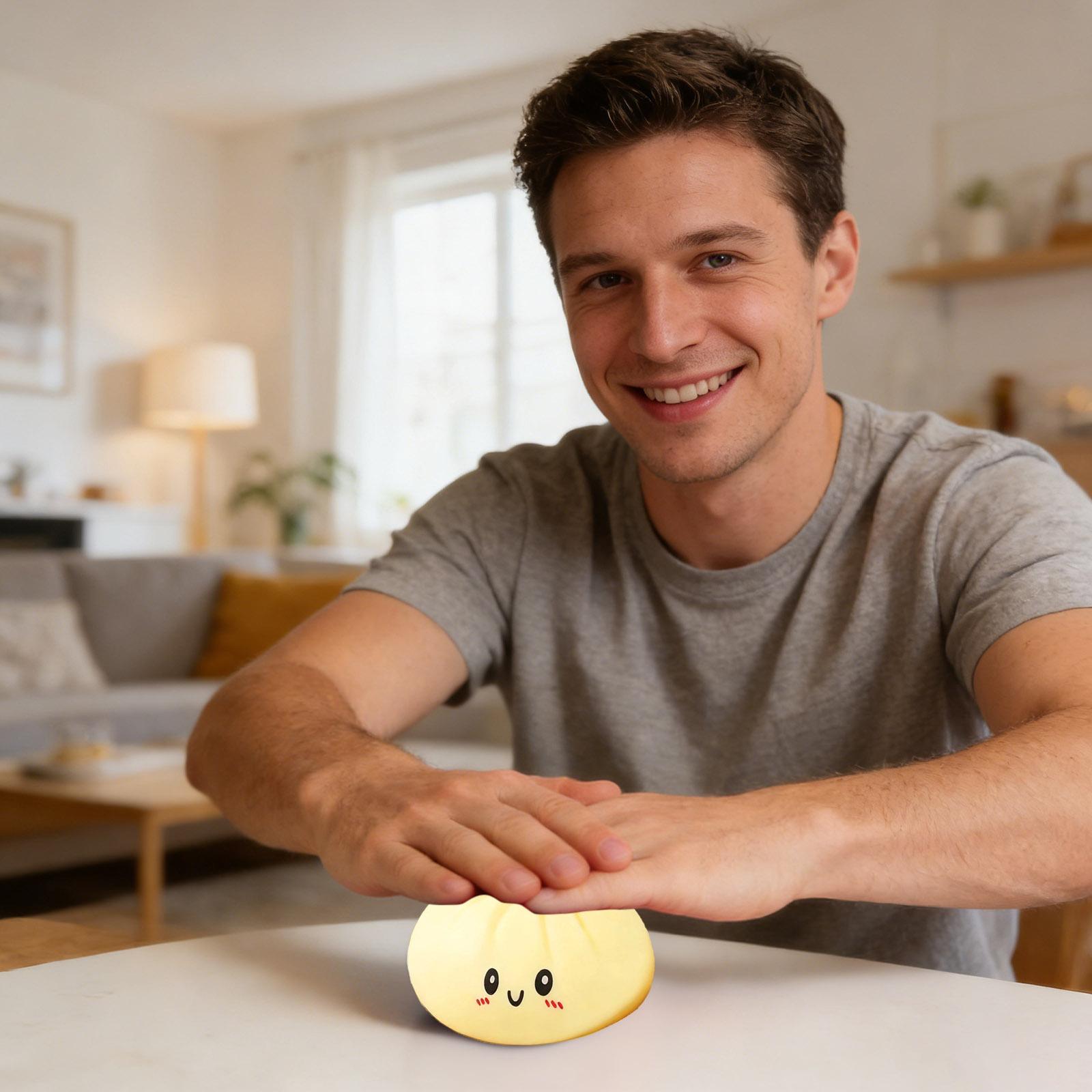 

Cute Bun Shaped Slow Rising Toy with Smiling Face Design and Bamboo Steamer Box for Stress Relief and Decoration One Size