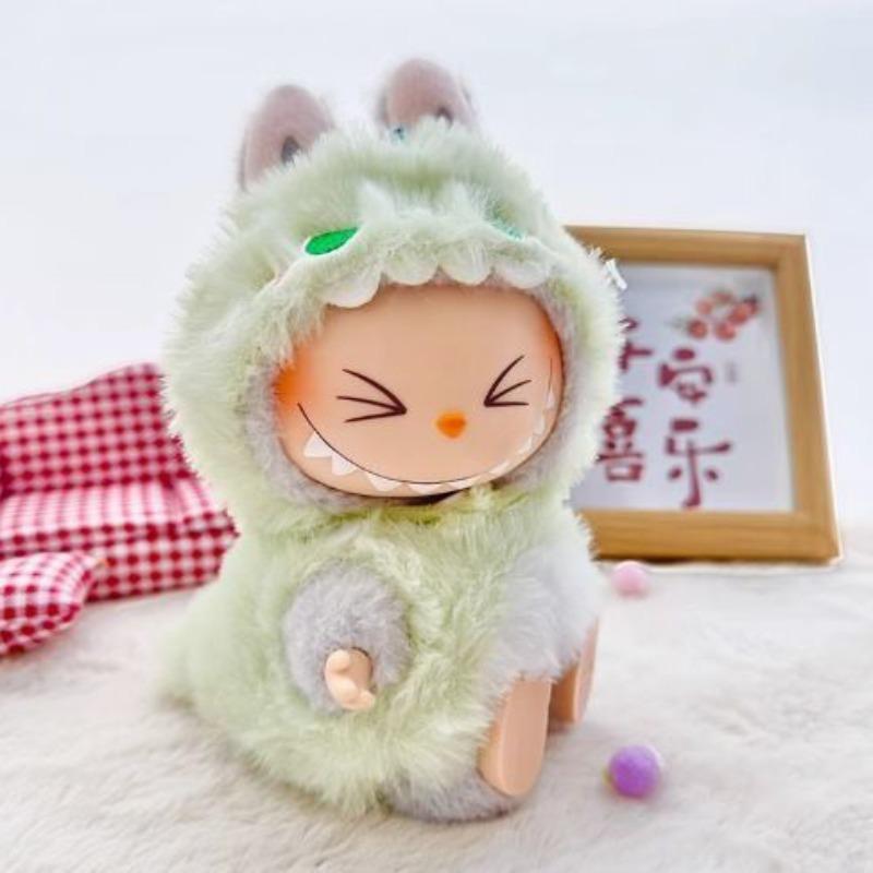 17 Baby Clothes, First, Second, Third Generation Plush Dolls, Vinyl Clothes, Dinosaur Pendant, Cute Shark Bee Set, Baby Clothes