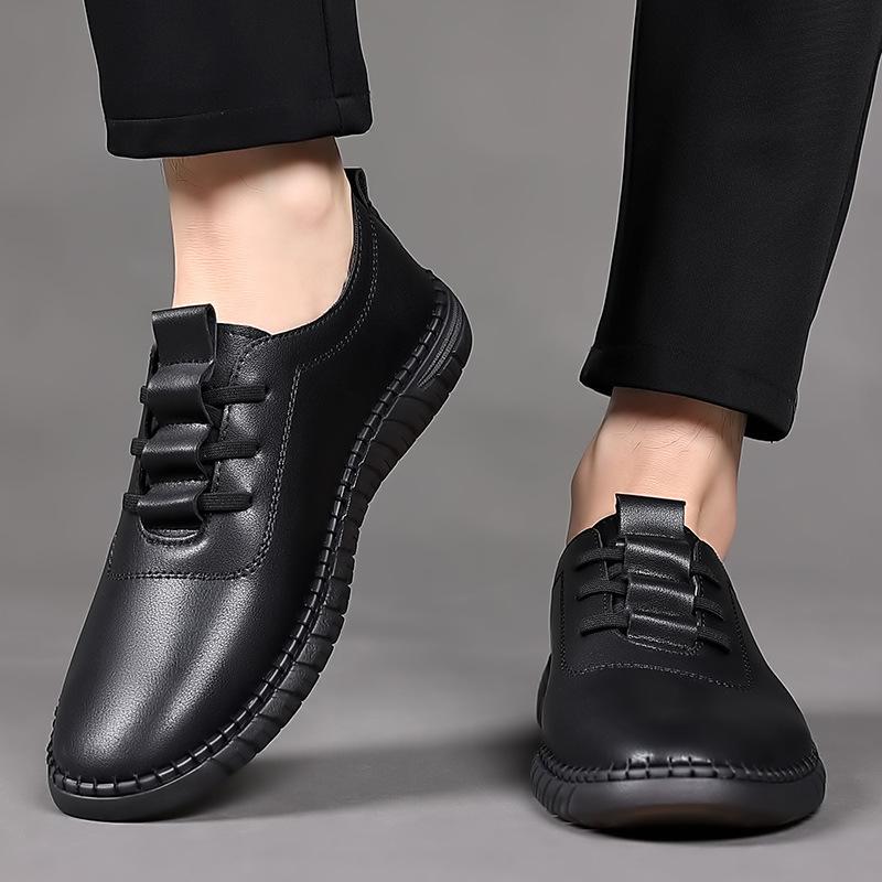 Malé bílé boty pánské podzimní nové všestranné jednopedálové ležérní boty z kůže s měkkou podrážkou, tenké protiskluzové boty pro táty středního věku, Doudou