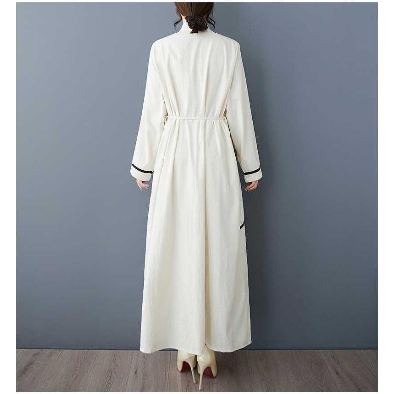 Spring New Loose Literary Design Sense Fashion Embroidery Stitching Slim Temperament Shirt Dress