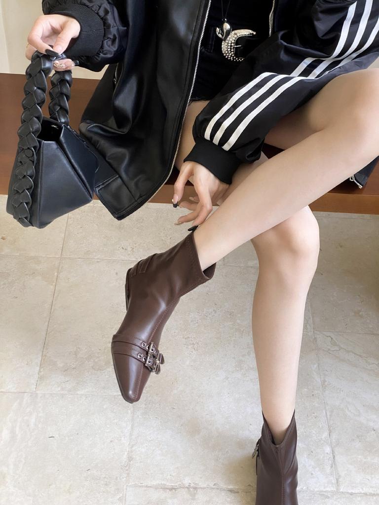 2025 autumn and winter new square head short heel temperament French metal belt buckle fashionable sexy beautiful women short boots