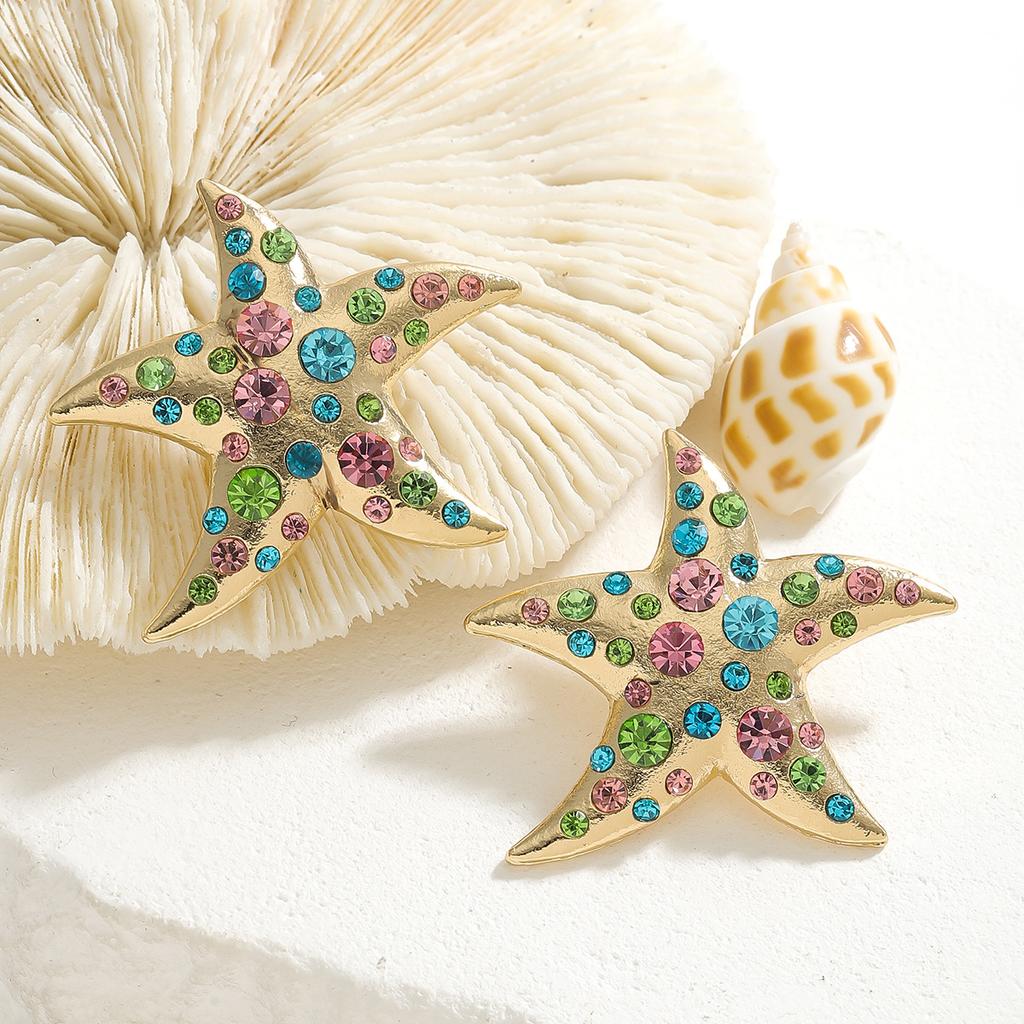 Summer Vacation Wind Diamond-set Earrings Are Ok, Fashion Personality Trend Five-pointed Star Earrings, High-end Versatile Earrings