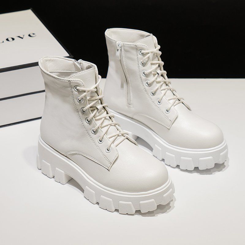 Large size women's shoes 41-43 Wide fat feet fat sister Martin boots women's British style platform short boots locomotive boots 40