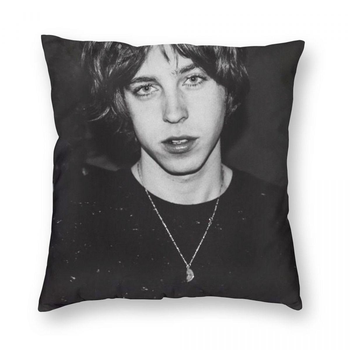 

Catfish And The Bottlemen Ван Макканн Квадратная наволочка Полиэстер Лен Бархат Креативный декор Подушка-плед Чехол на подушку для дивана 12x12Inch