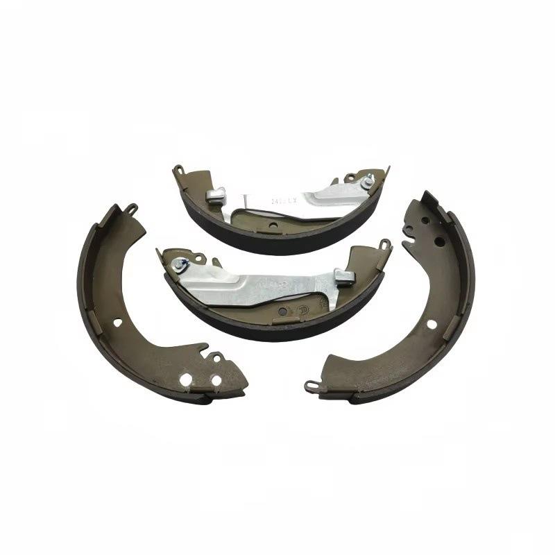Compatible with rear brake pads, brake shoes, and friction plates for the new Changan Star. Semi-metallic