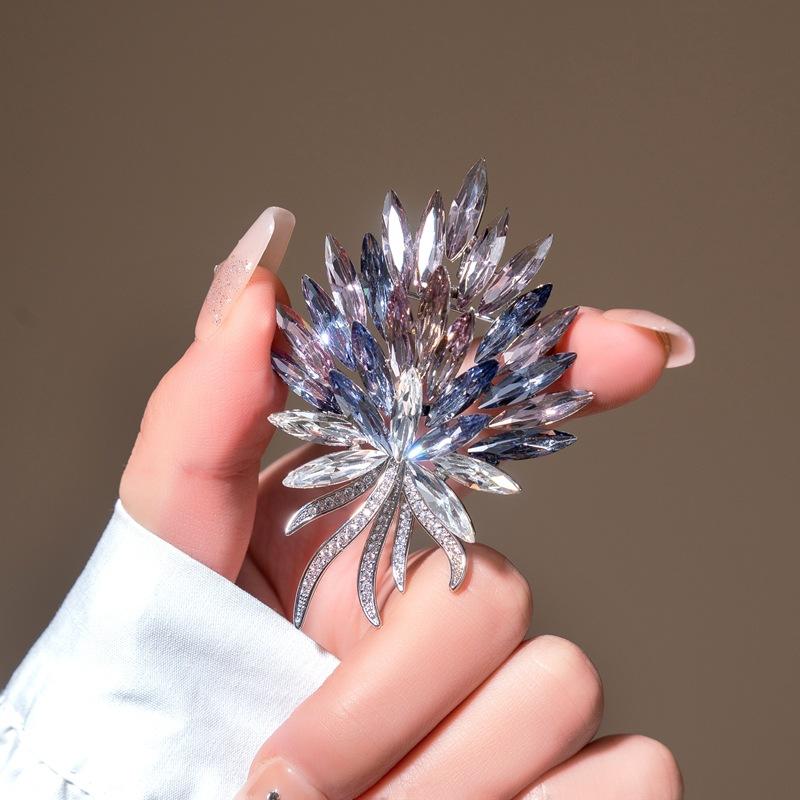 Ancient style auspicious clouds peony flower brooch elegant temperament high-end fashion corsage cheongsam Hanfu suit pin accessories