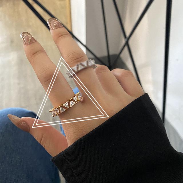 

ANENJERY треугольные кольца с цирконом, женские креативные блестящие обручальные кольца Resizable золотистый
