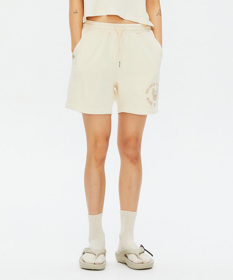 LIFEWORK Women'S) Circular Logo Pigment Shorts