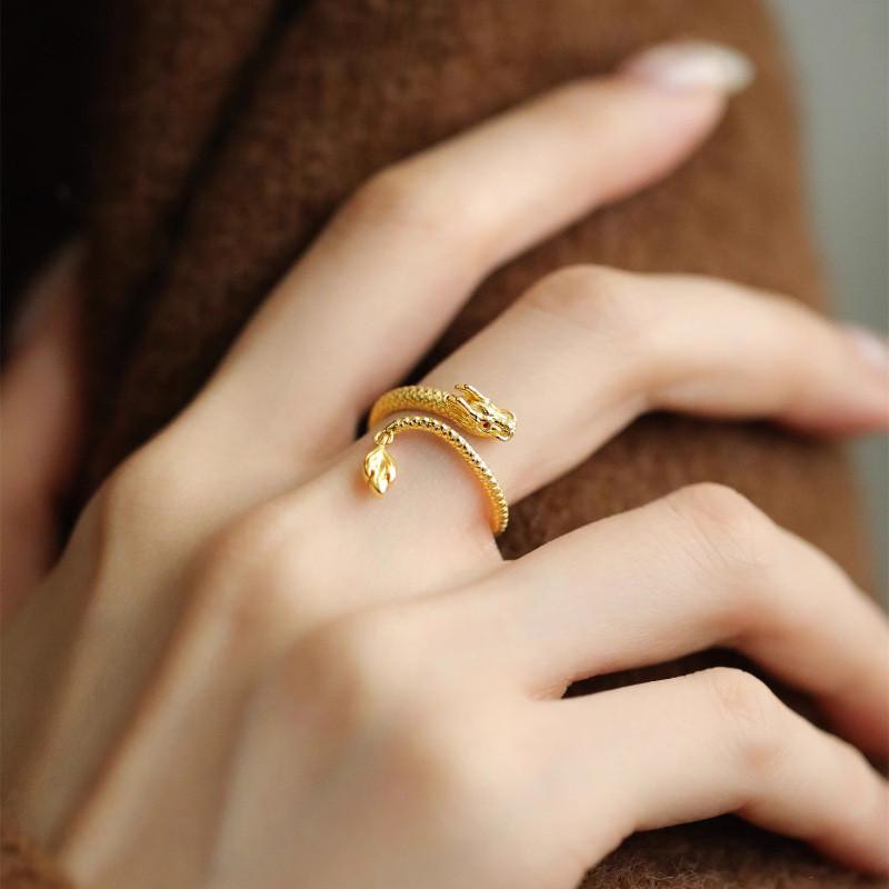 Exquisite Adjustable Open Finger Ring For Women Featuring Unique Geometric Design