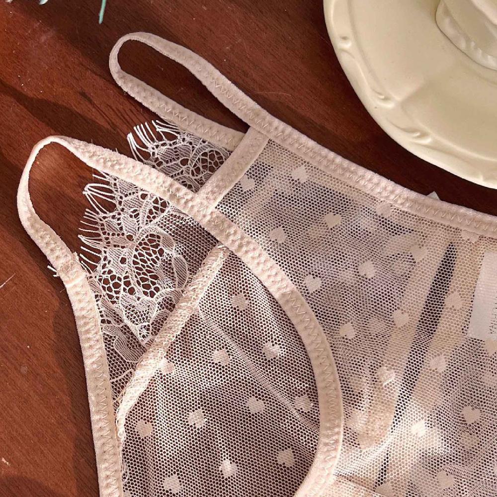 Women's Panties Low Waist Lace Cross Waistband Lace Trim Hollow Out Light Sexy Underwear Breathable Comfortable