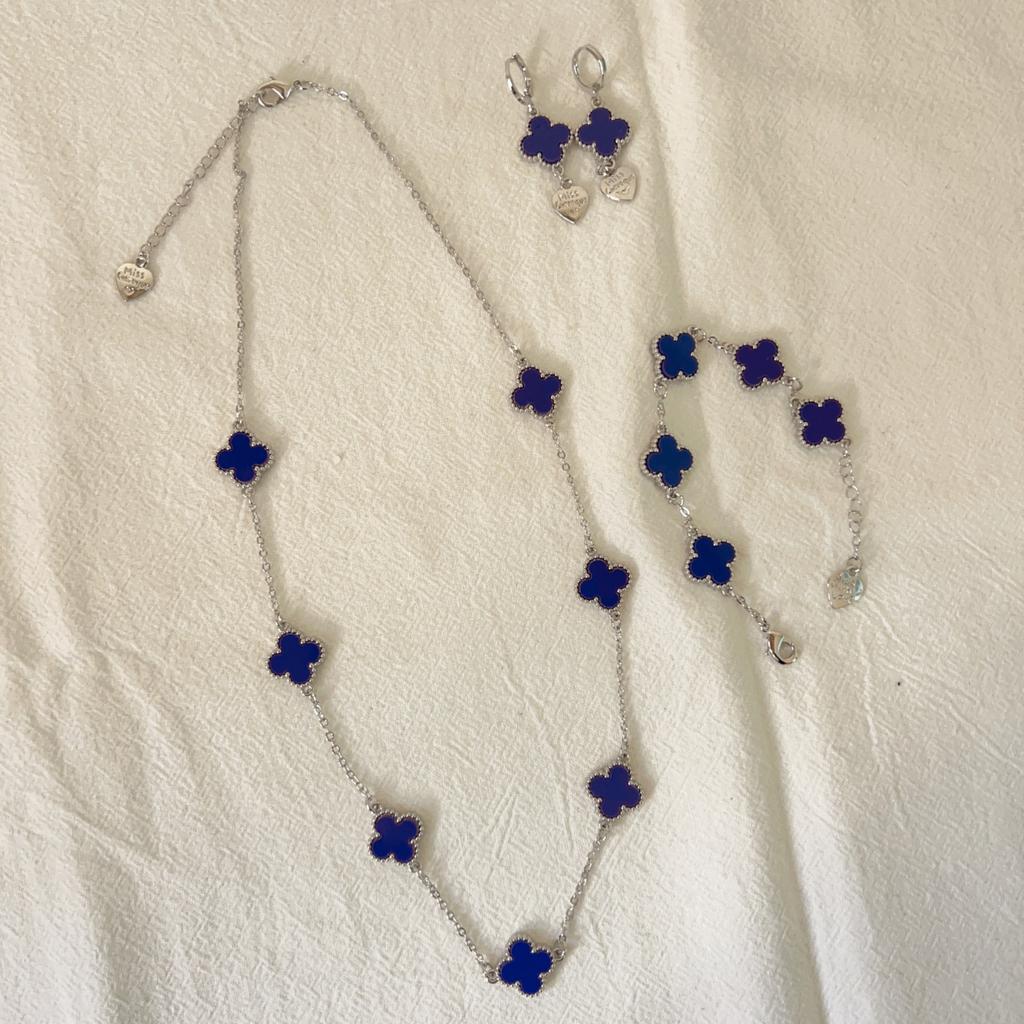 3PCS Four Leaf Clover Necklace Bracelet Earrings Three Piece Set Versatile Lucky Four Leaf Clover Five Flower Bracelet Clavicle Chain Earrings