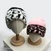 New Men Women Color Block Retro Letters Knitted Hats Warm Casual Fashion Korean Beanies Outdoor Versatile Travel Personal Niche