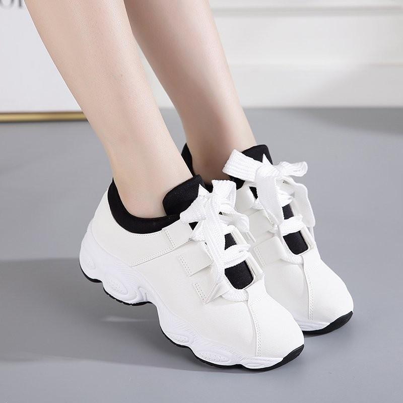 Damskie buty wiosna nowe wersja koreańska gruba podeszwa oddychające outdoorowe buty codzienne wygodne trendy lekkie buty sportowe handel zagraniczny