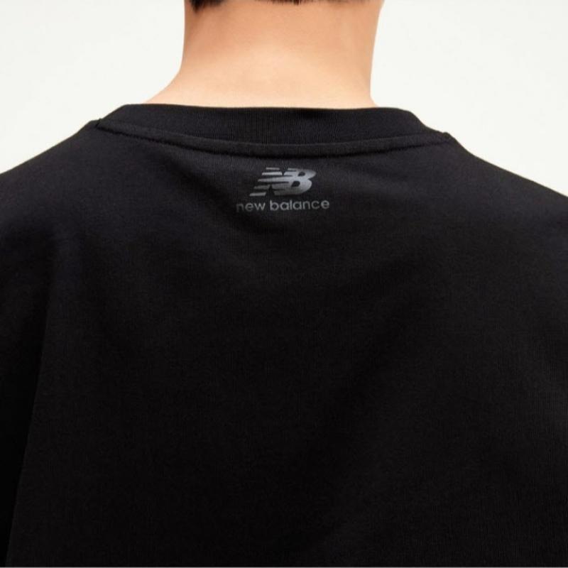 New Balance Tee Lqj Nbnee21033 19 Uni Essential Small Logo Short Sleeve Tee  Sem