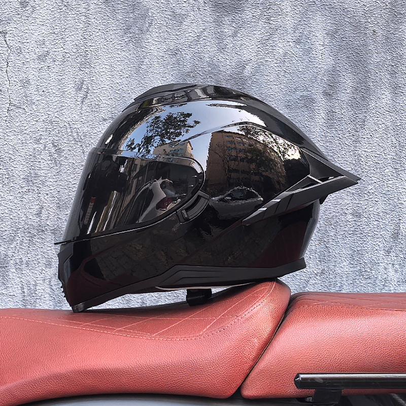 2024 NEW Motorcycle Full Face Men Helmet Big Tail Women Riding Helmet Casco Casque DOT Approved