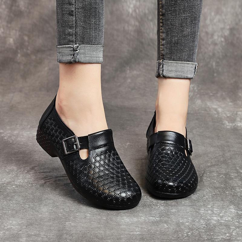 Genuine Leather Women Flat Shoes Thick-soled Loafers Retro Hollow Breathable Designer Shoes  Beef Tendon Soft-soled Women Shoes