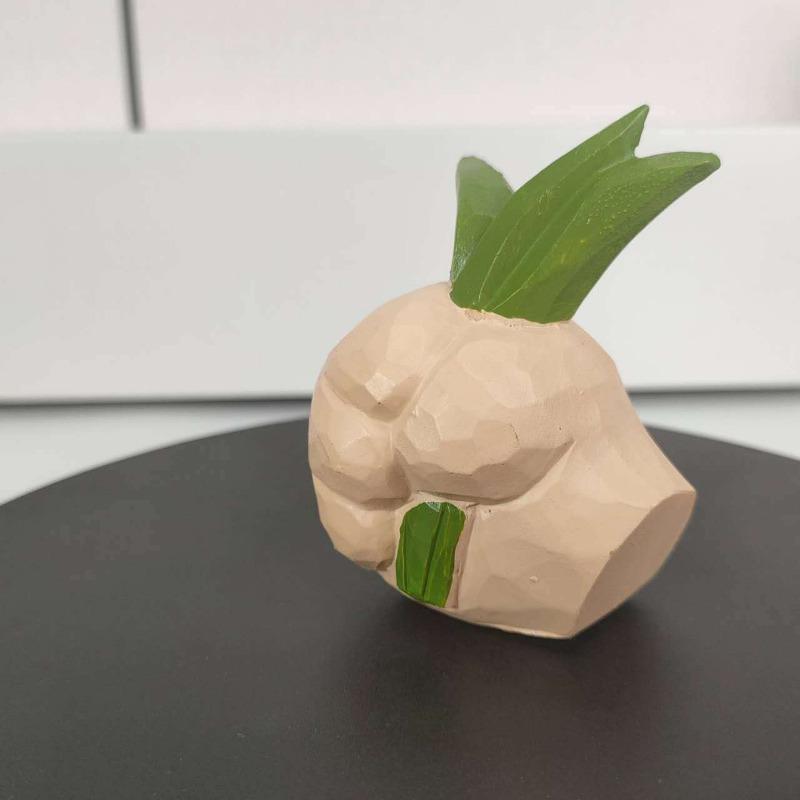 The Design of The Grass-holding Resin Decorative Item Symbolizes Cute Home Decoration and Room Art