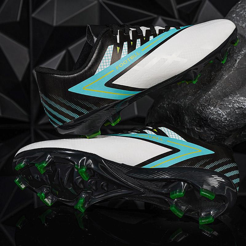 

2025 New Low Top Student Football Shoes for Professional Youth Games Sneakers Comfortable Non Slip Soft Grass Football Boot 31